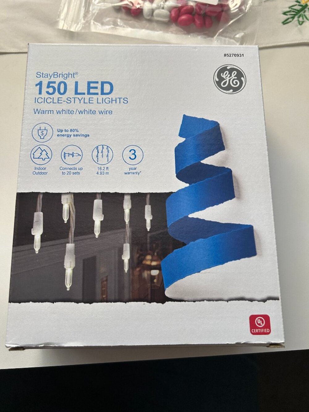 Brand New 150 LED Icicle-Style Christmas Lights
